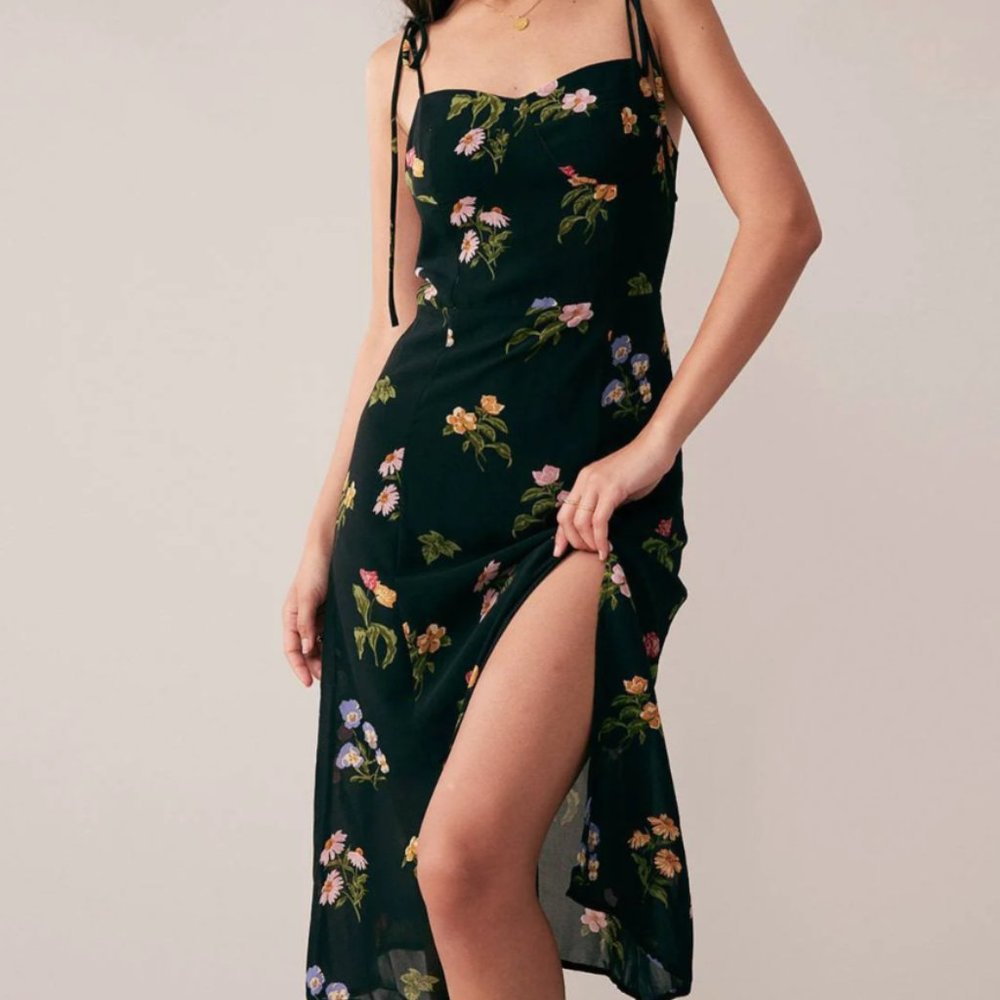 Floral Tie Shoulder Cami Dress | Rihoas | Medium | NWOT